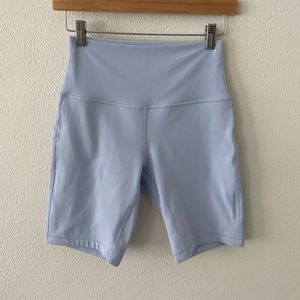 Lululemon Align High-Rise short 8”